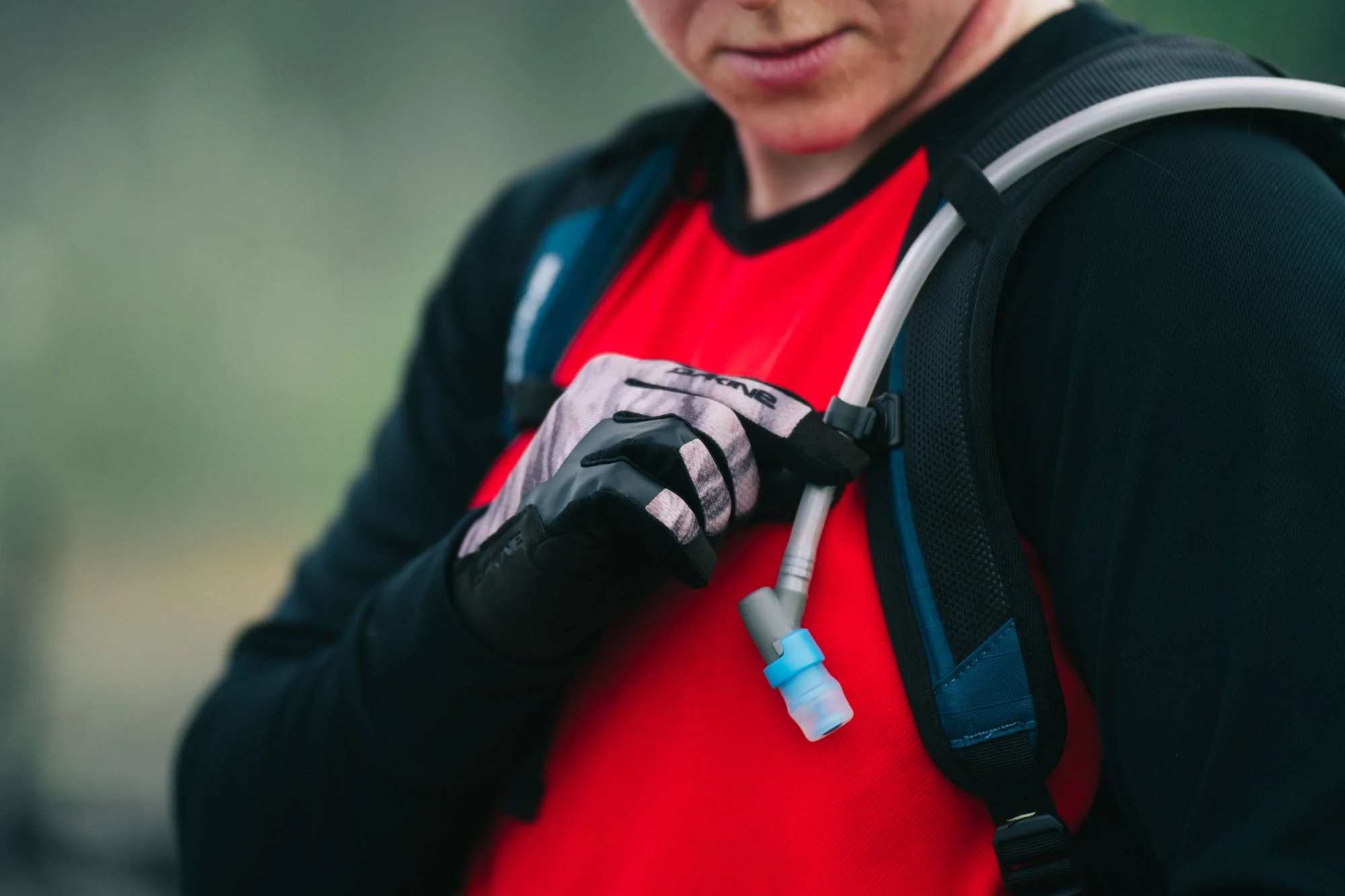 Drafter 10L Bike Hydration Backpack - Women's - Image 8